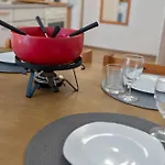 아파트 Retraite Alpine, Paisible Et Renove 로이커바드